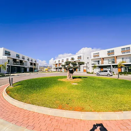 Four Seasons 2 Lofts By The Sea, Bogaz, Iskele *