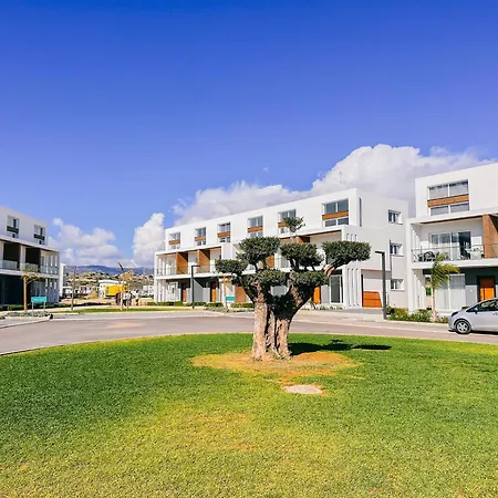 Four Seasons 2 Lofts By The Sea, Bogaz, Iskele